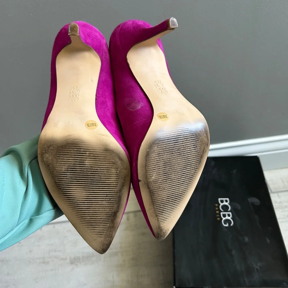 BCBG magenta heels - 7.5 - Picture 4 of 5
